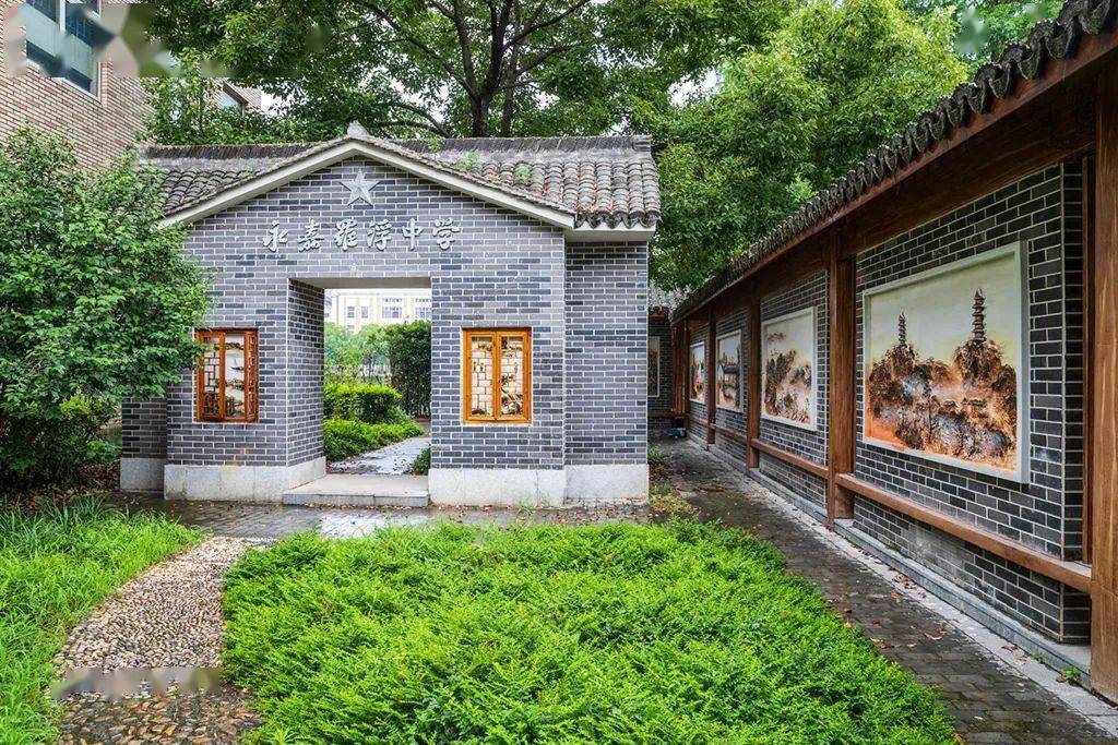 罗浮中学校服图片_罗浮中学_罗浮中学校训