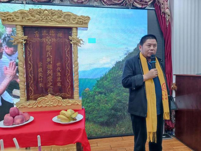 秋霜春露是什么意思_春露秋霜_秋霜春露怀先泽的意思