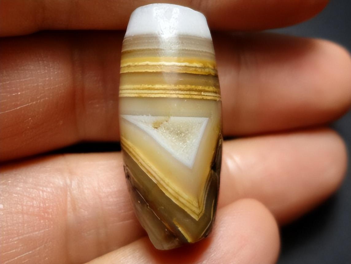 玛瑙认主吗_玛瑙认主人的表现_玛瑙人物