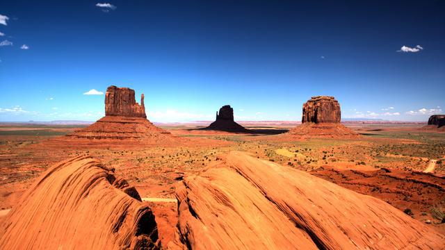 楼住有情人电视剧_搂住_梦从二搂跳到一搂