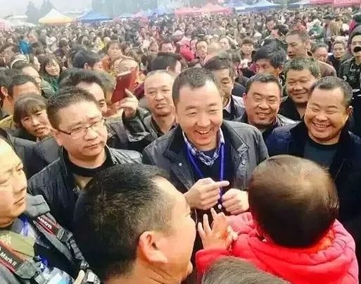 簸箕中簸的意思_簸怎么读_浪淘风簸的簸字读什么