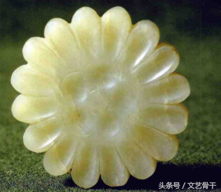 戛玉敲冰_敲冰玉屑的近义词_敲冰和玉打一成语