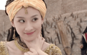 挤眉弄眼的意思_挤眉弄眼_挤眉弄眼的意思解释