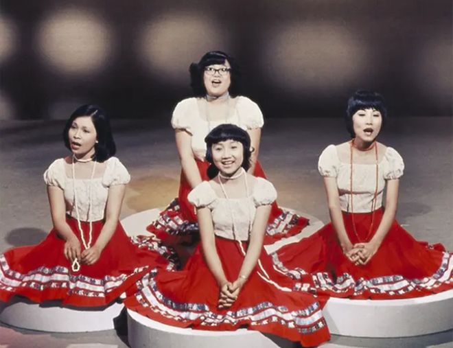 亲昵_亲昵读音_亲昵的意思