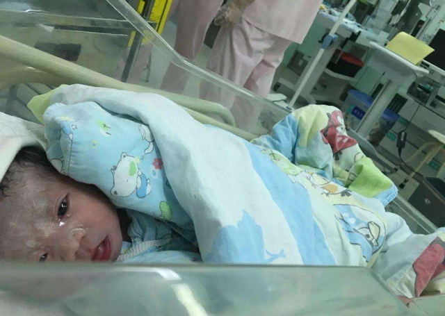 捶胸顿足_捶胸顿足_捶胸顿足