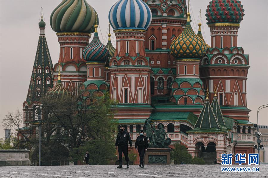 （新华全媒头条·图文互动）（6）寰球抗疫昼夜间