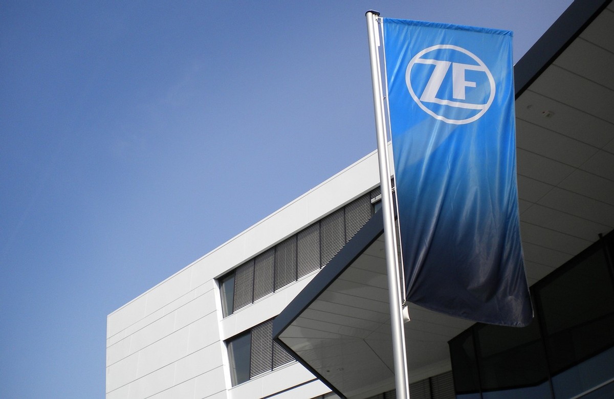 ZF 8AT技术详解：变速器的“巅峰之作”是否名副其实？