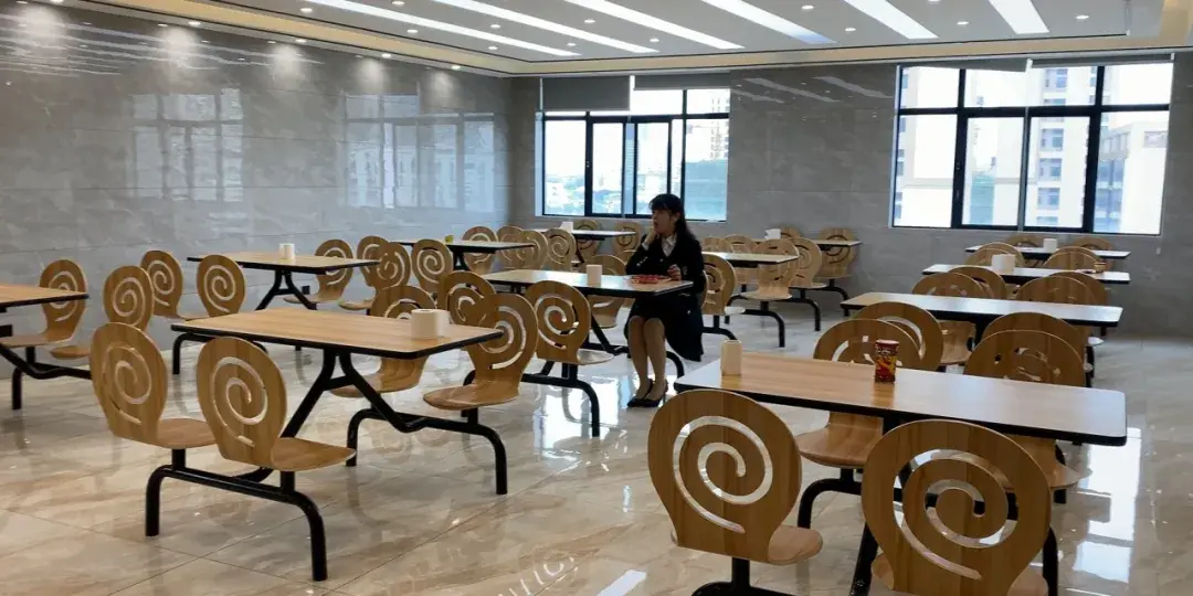 朗途瓷砖价格_朗途瓷砖_瓷砖朗途和大角鹿哪个好