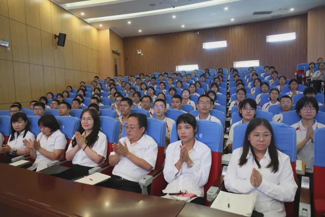 泊头市一中_泊头一中_泊头一中联系方式
