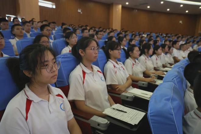 泊头市一中_泊头一中_泊头一中联系方式