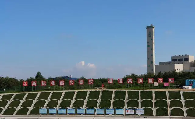 高铁绿色的车是啥意思_绿色高铁_高铁绿色的灯代表什么