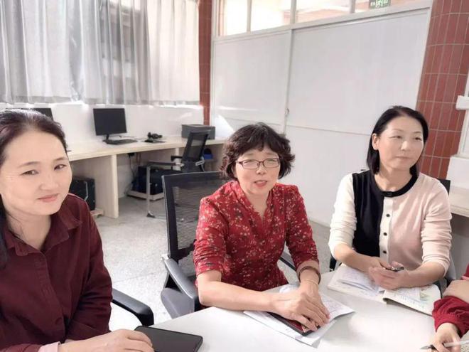 他的拼音_拼音字母表26个汉语拼音跟读_拼音键盘