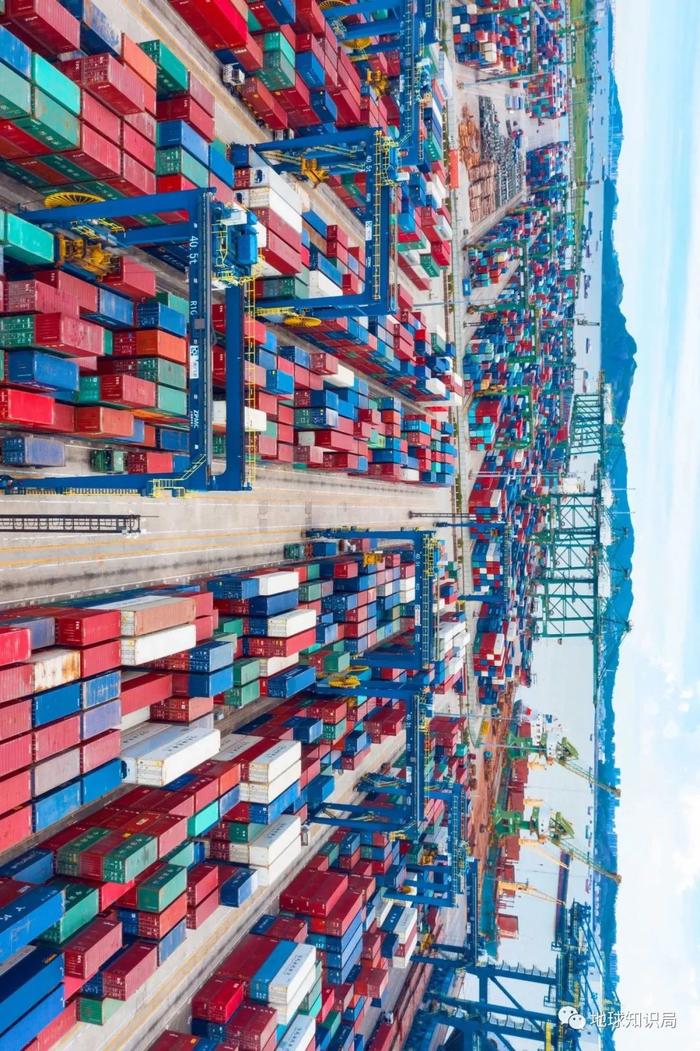 闪闪金光类似的词_闪闪金光是AABC吗_金光闪闪