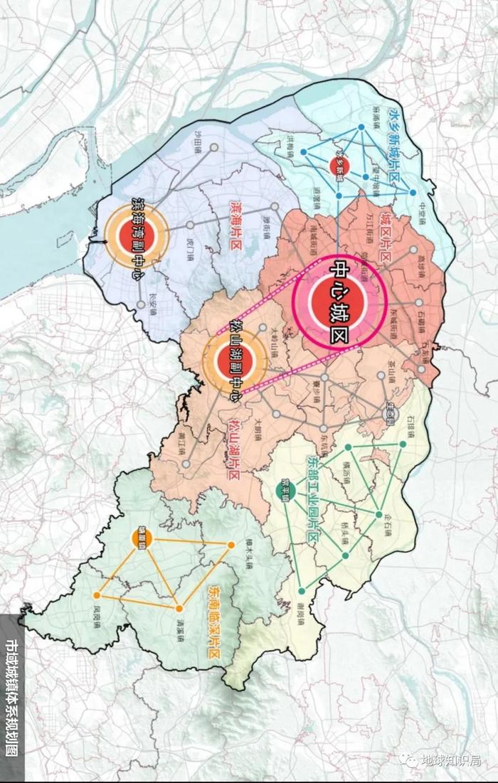 闪闪金光是AABC吗_闪闪金光类似的词_金光闪闪