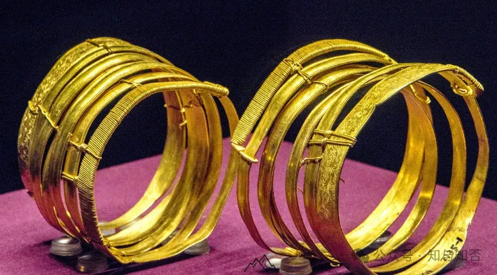 钏怎么读_钏怎么读_钏怎么读