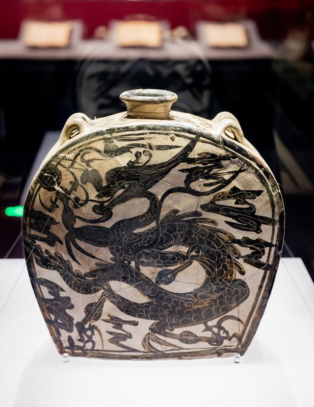 逶怎么读_逶_逶迤念什么字