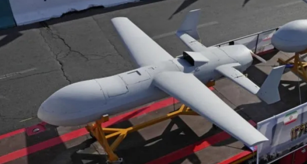 “见证者-136B”自杀式无人机外形上与“见证者-136”有很大的区别。