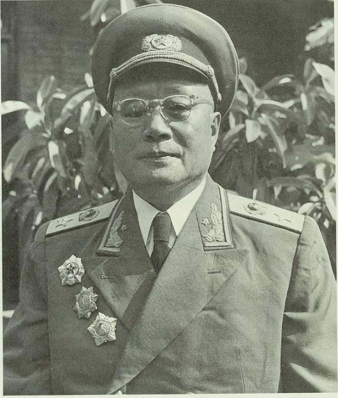 料峭春风_春风料峭吹酒醒_春风料峭羊角转