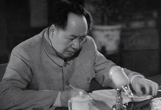 料峭春风_春风料峭吹酒醒_春风料峭羊角转