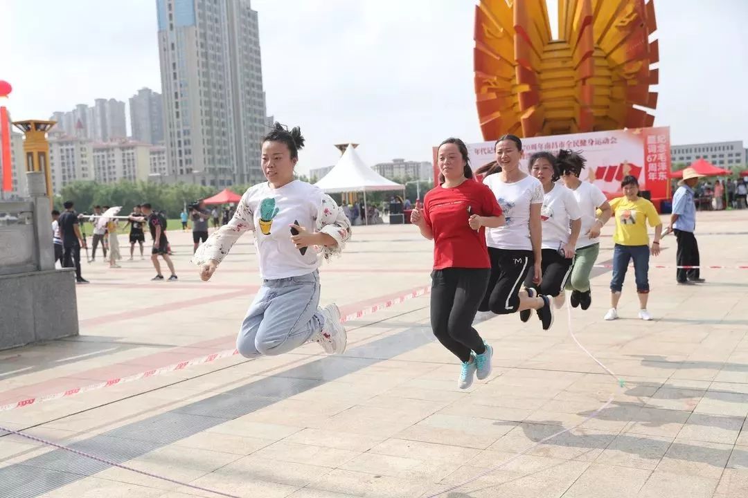 庆建国70周年_建国周年庆活动主题_建国周年庆海报