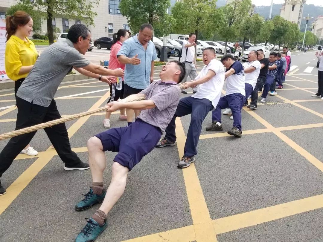 庆建国70周年_建国周年庆活动主题_建国周年庆海报