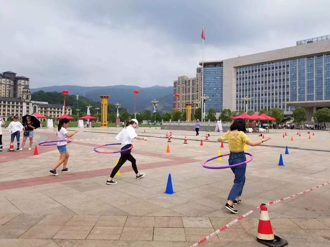 庆建国70周年_建国周年庆海报_建国周年庆活动主题