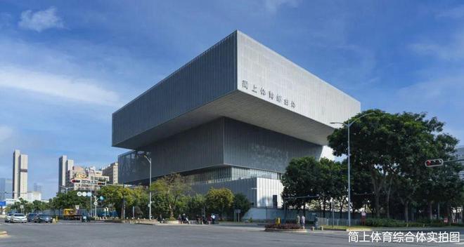 格致中学是什么意思_格致中学官网_格致中学logo