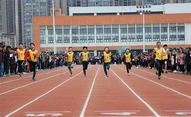 眉山电子职业技术学校多大_眉山电子职业学校怎么样_眉山电子职业技术学校