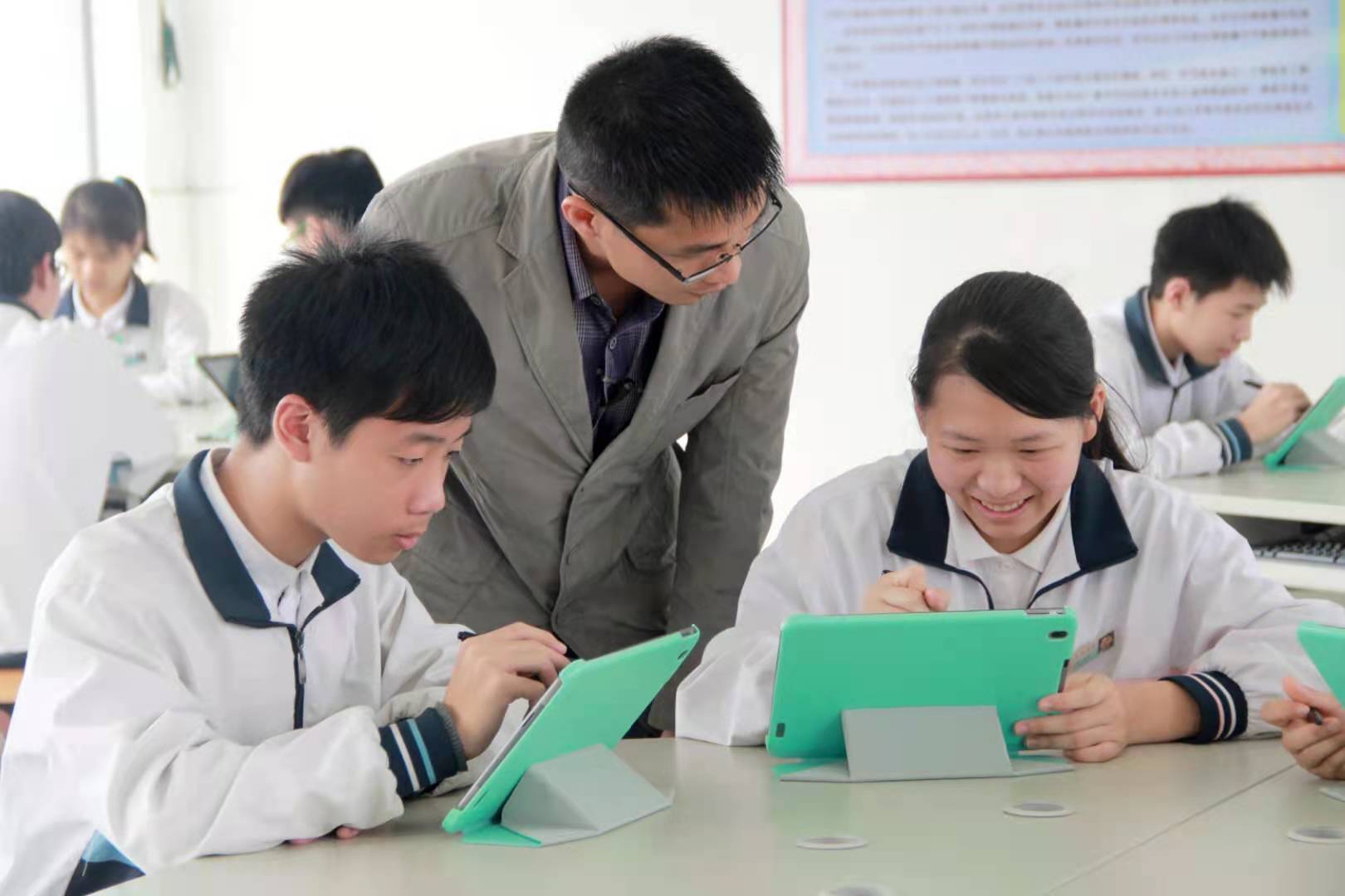 佛山市中考总分是多少_佛山中考总分是多少分2021_佛山中考各科总分