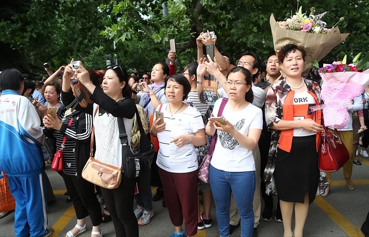 各省份高考分数线陆续公布_各省高考分数线2022年公布_各省高考分数线汇总