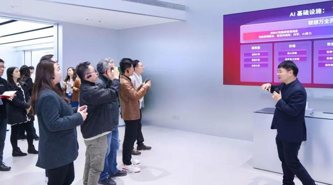 化的拼音_拼音化妆_汉字能不能拼音化