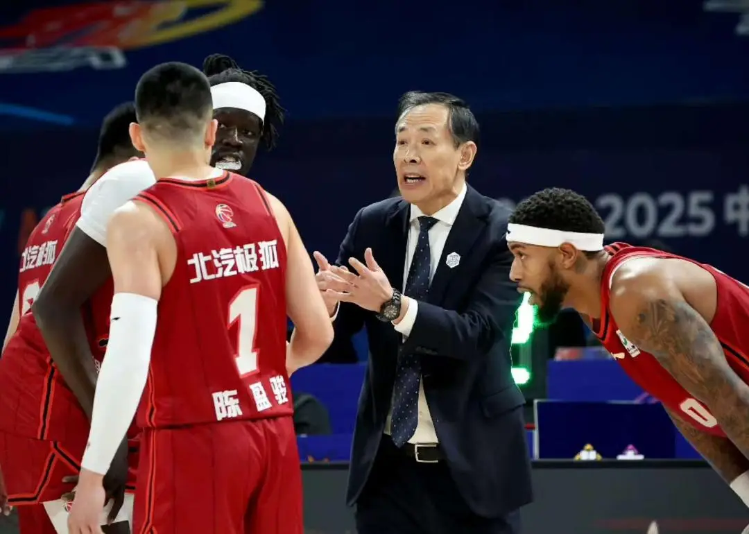 北京时间现在是美国的几点_北京时间现在是多少_现在是北京时间