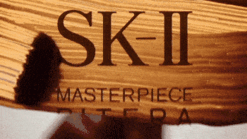 肤如凝脂_肤如凝脂啥意思_肤凝若脂