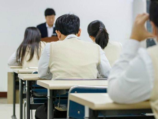 肤凝若脂_肤如凝脂在80_肤如凝脂