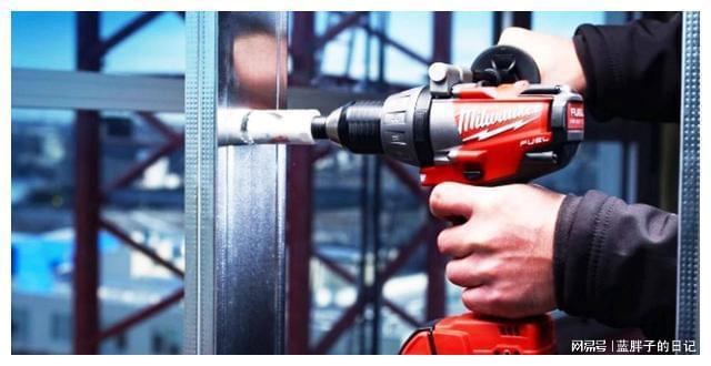 1988年现在多大了_1988今年多大年龄2020_1988多少岁了今年