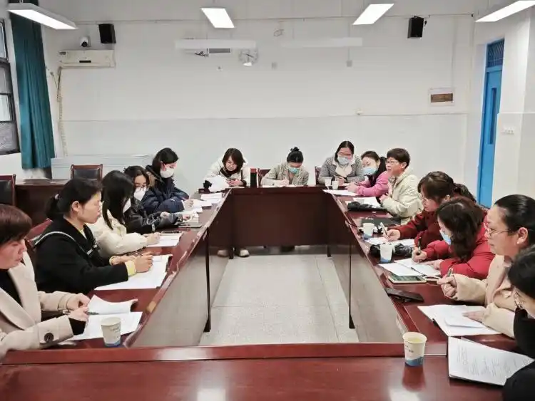 吴风实验学校宿舍内部图_吴风实验学校_吴风实验中学怎么样