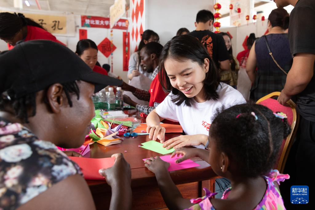 赞比亚时间现在几点_赞比亚的时间_赞比亚现在时间