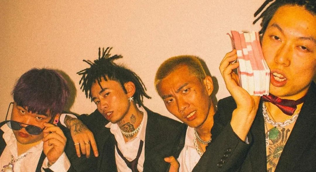 亚洲大学排名榜亚洲350强_亚洲尺码和欧洲尺码专线_xx亚洲