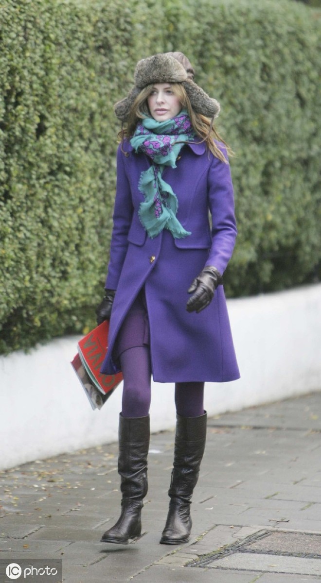 紫红色最佳颜色搭配_紫红色搭配什么颜色_紫红色搭配颜色最佳图片