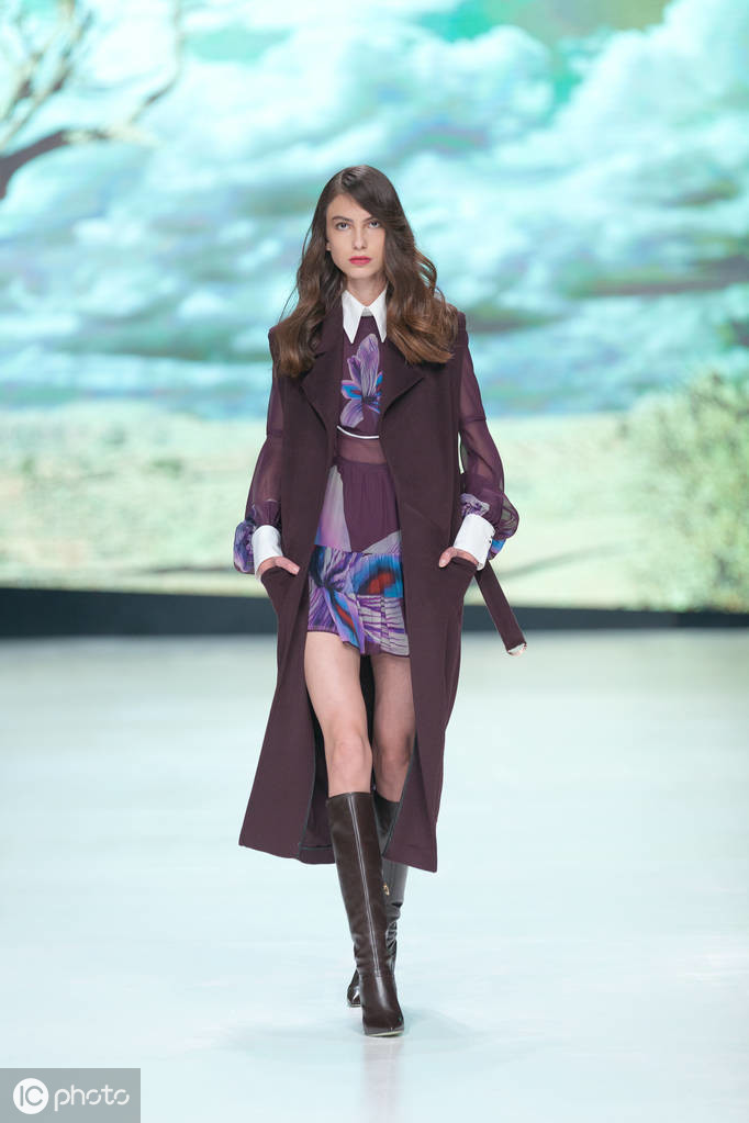 紫红色最佳颜色搭配_紫红色搭配什么颜色_紫红色搭配颜色最佳图片