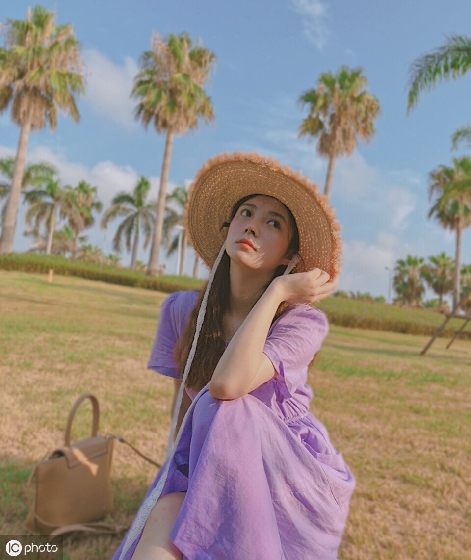 紫红色搭配什么颜色_紫红色最佳颜色搭配_紫红色搭配颜色最佳图片