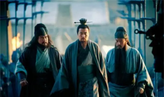 三国演义中张翼德义释严颜_义释严颜的主人公_义释严颜