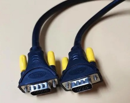 显示器花屏了怎么修复-图1