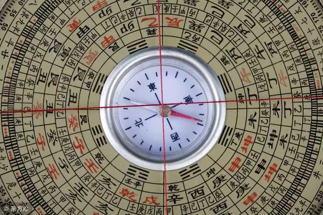 风水罗盘手机版_风水罗盘的使用方法入门_风水罗盘