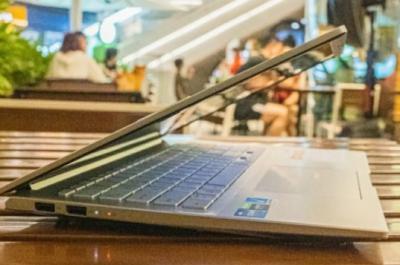 华硕无畏pro152023好不好-图2