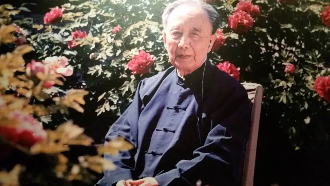 司母戊鼎_司母戊鼎的成分_司母戊鼎的鼎是什么意思