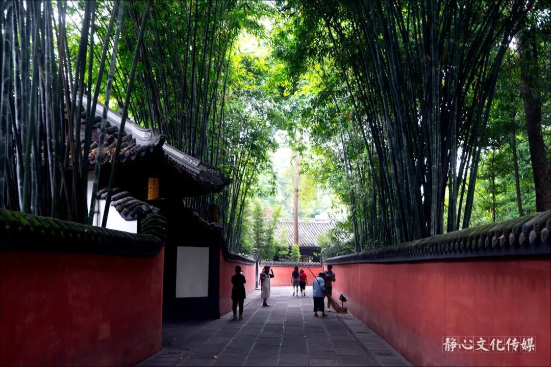 杜甫草堂简介_杜甫草堂_杜甫草堂和武侯祠哪个值得去