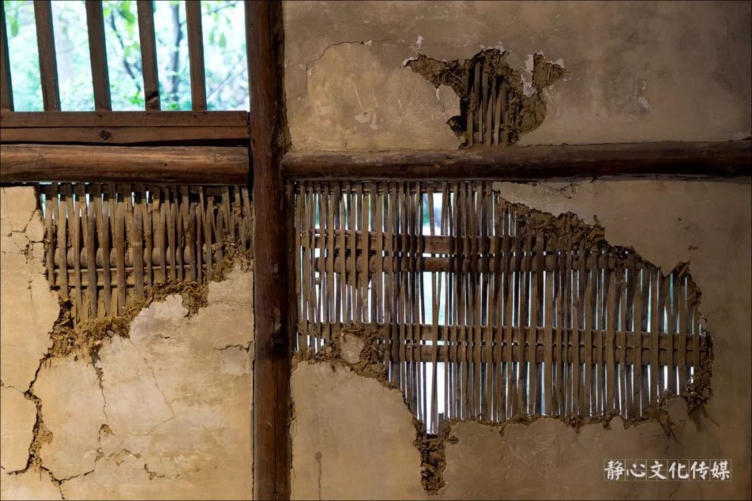 杜甫草堂和武侯祠哪个值得去_杜甫草堂简介_杜甫草堂