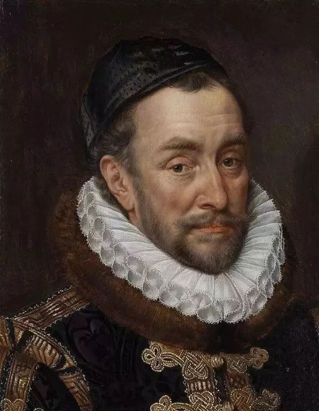 巴哥犬_莱州巴哥沙皮头犬_纯种巴哥犬价格