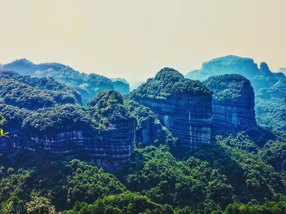 丹霞山_丹霞山一日游最佳攻略_丹霞山旅游景点介绍